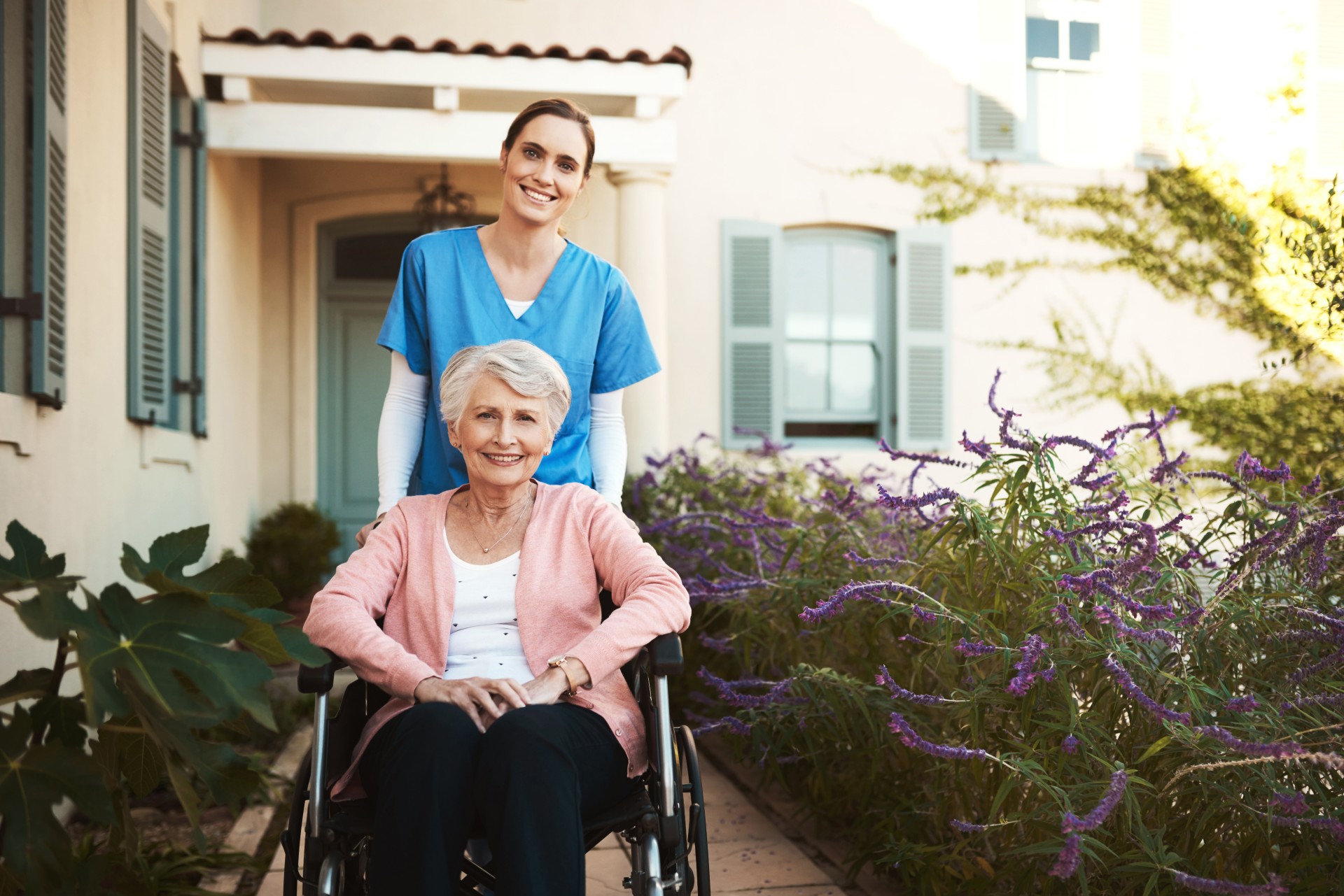 assisted-living-communities-crystal-lake